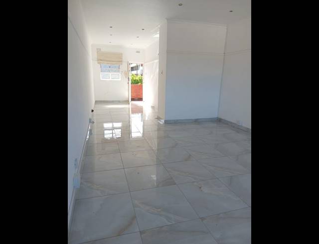 1 BEDROOM PROPERTY TO RENT IN GLENWOOD